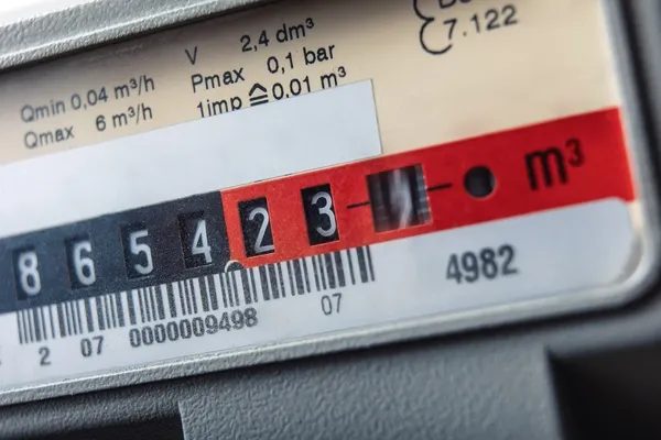 Nahaufnahme eines Gaszählers mit m3-Angabe
