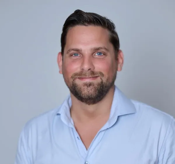 Portrait von CHECK24 Teamleiter Patrick Janz